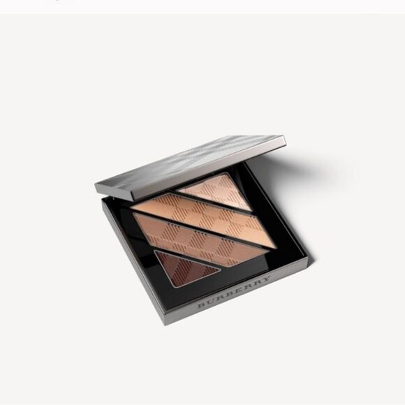 NIB 68.00 NIB Burberry Complete Eye Palette in 02 Mocha 5.4g / 0.19oz Mocha - Picture 6 of 11